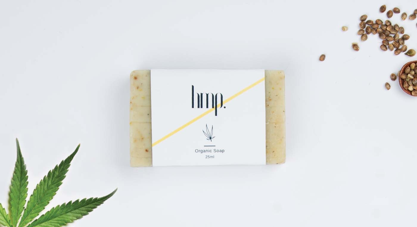 杭州化妝品包裝設(shè)計公司在包裝設(shè)計造型以及結(jié)構(gòu)上下功夫!