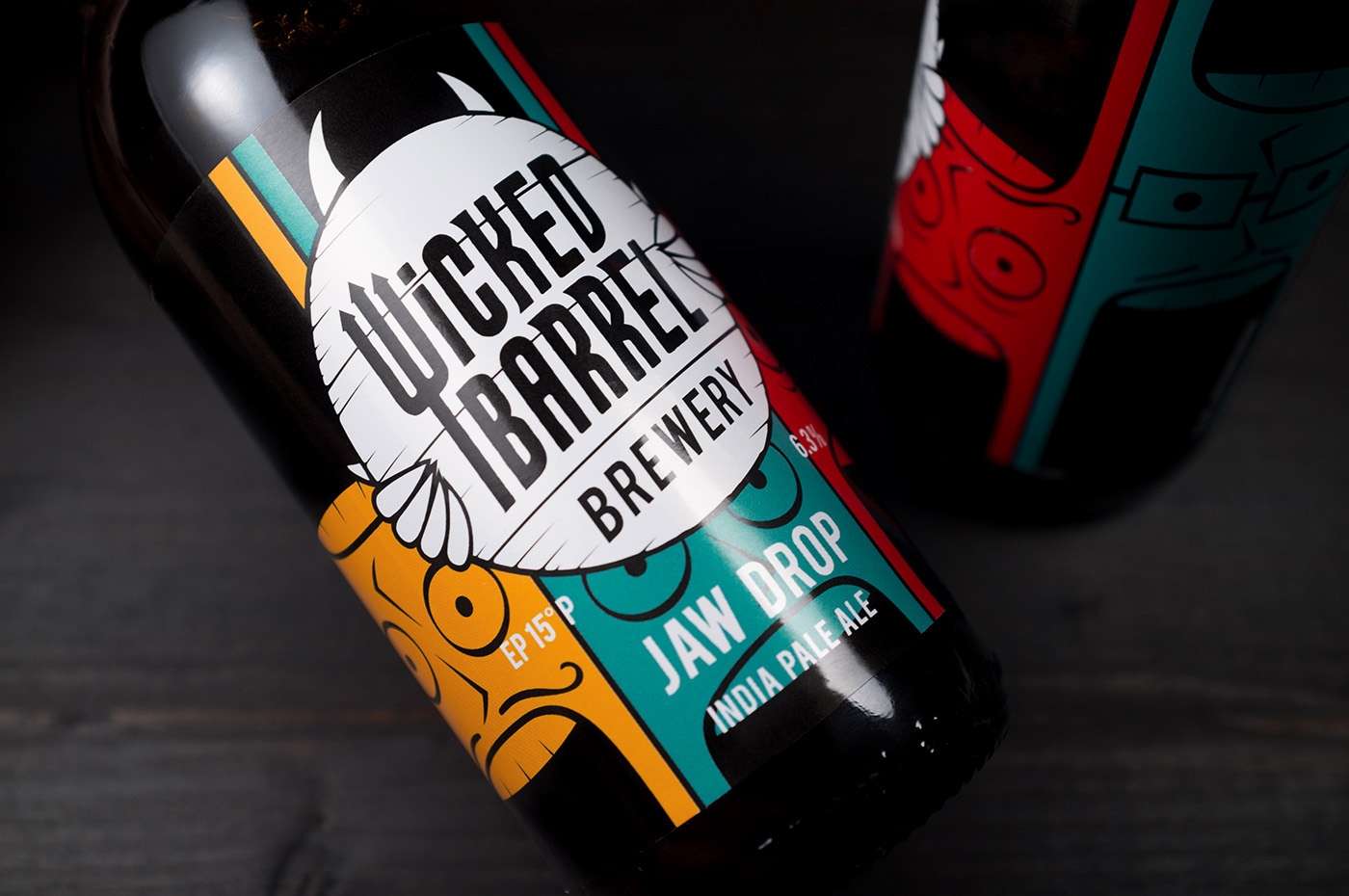 邪惡的啤酒包裝設計，喝了會掉下巴哦